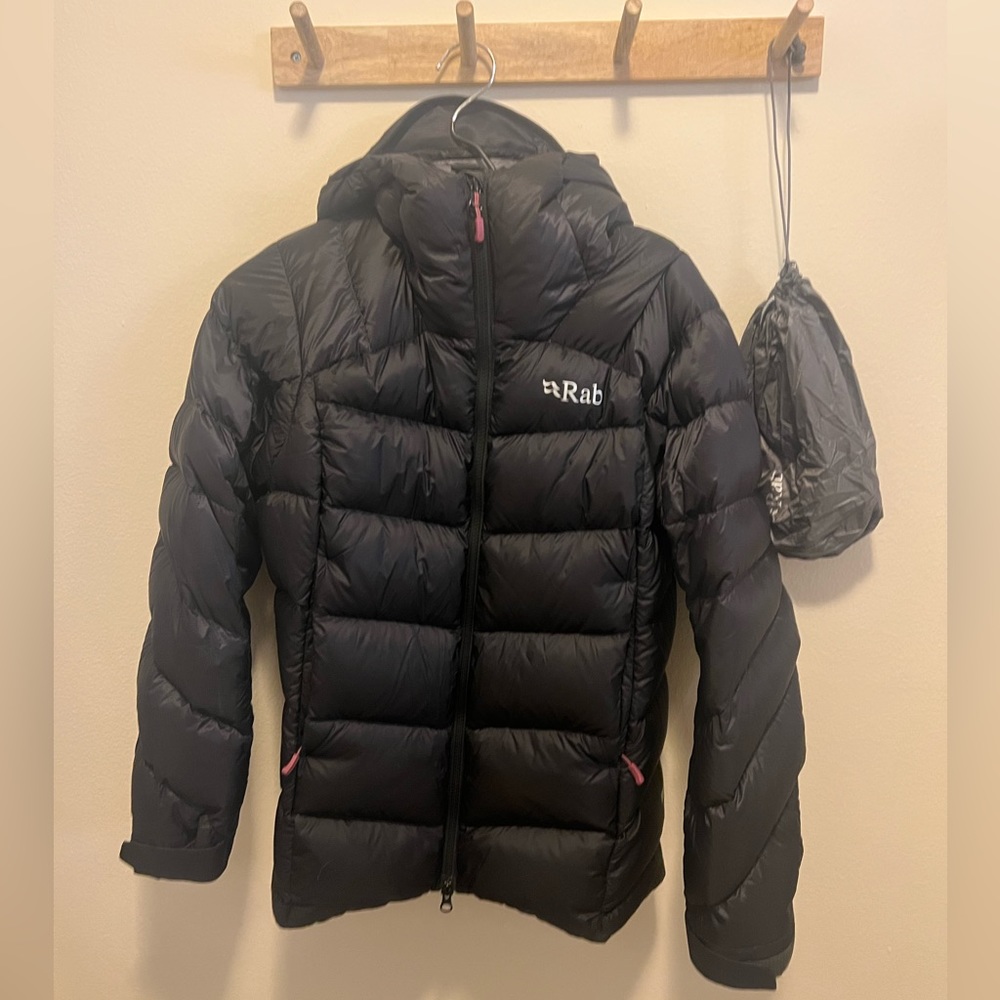 RAB Neutrino Pro, Women’s Down Jacket in color “Anthracite” Size: Small LIKE NEW